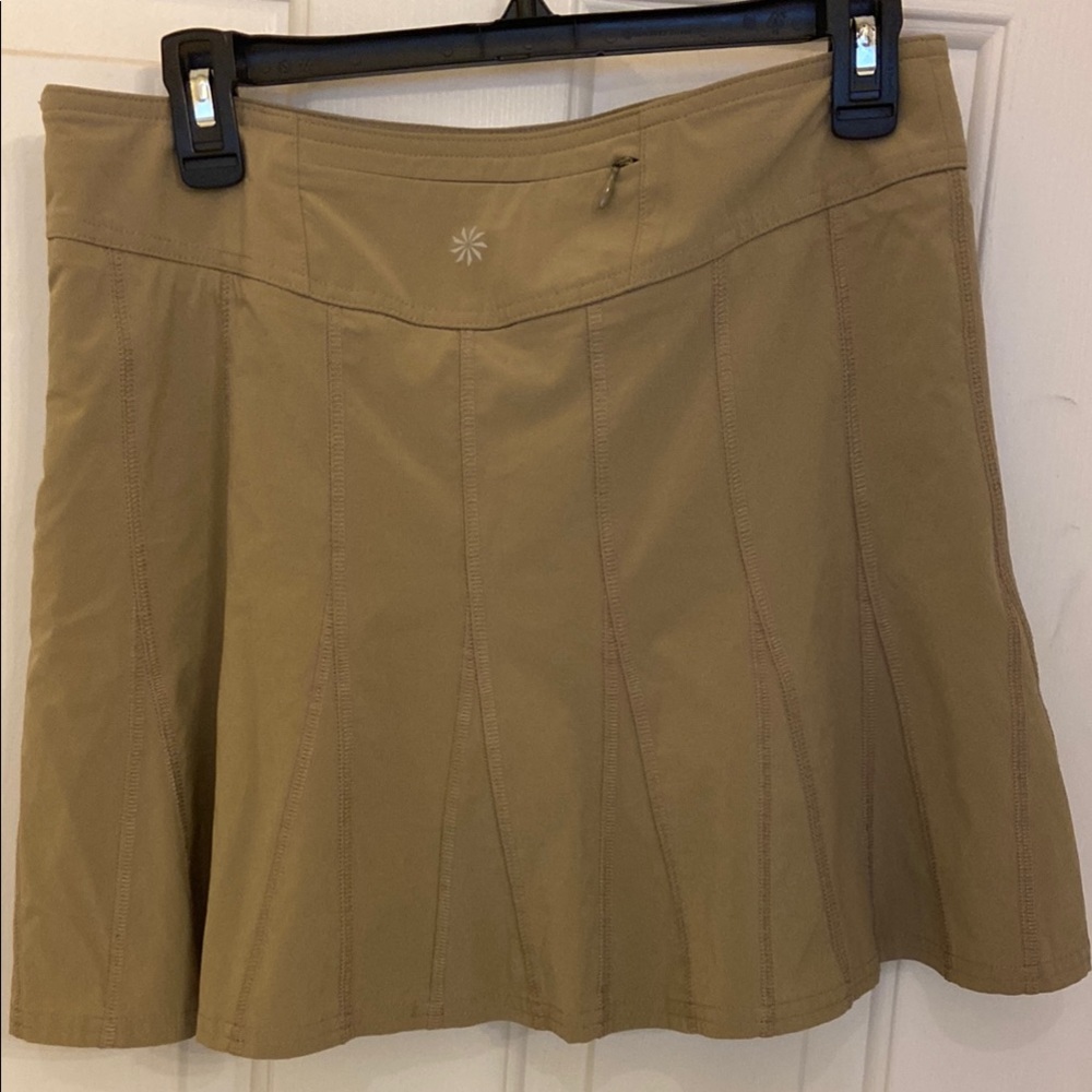 Athleta tan athletic skirt - Picture 2 of 6